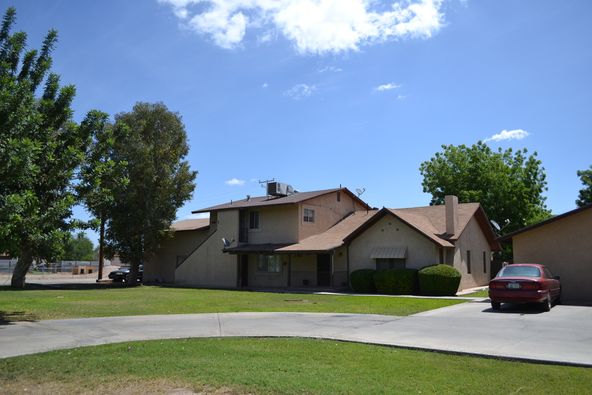 Avenue C 11 Unit Apartment Complex: 1101 S. Avenue C, Yuma, AZ 85364